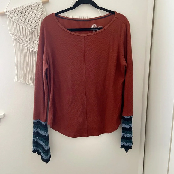 Anthropologie Pilcro Crochet Cuffed Top - Picture 3 of 8